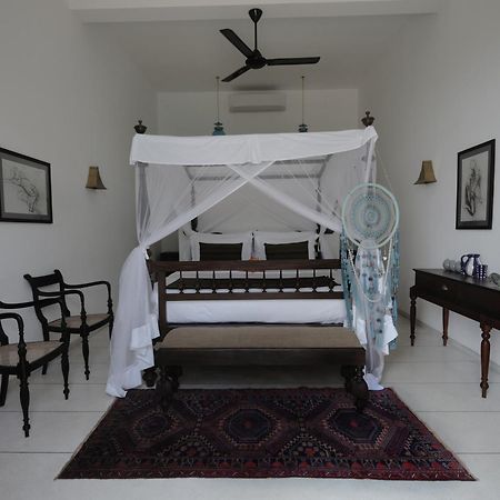 Villa Space Unawatuna Bagian luar foto