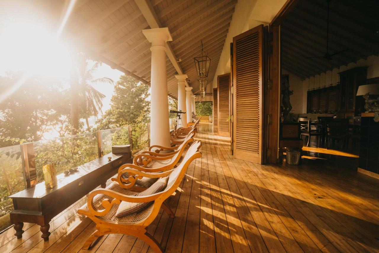 Villa Space Unawatuna Bagian luar foto