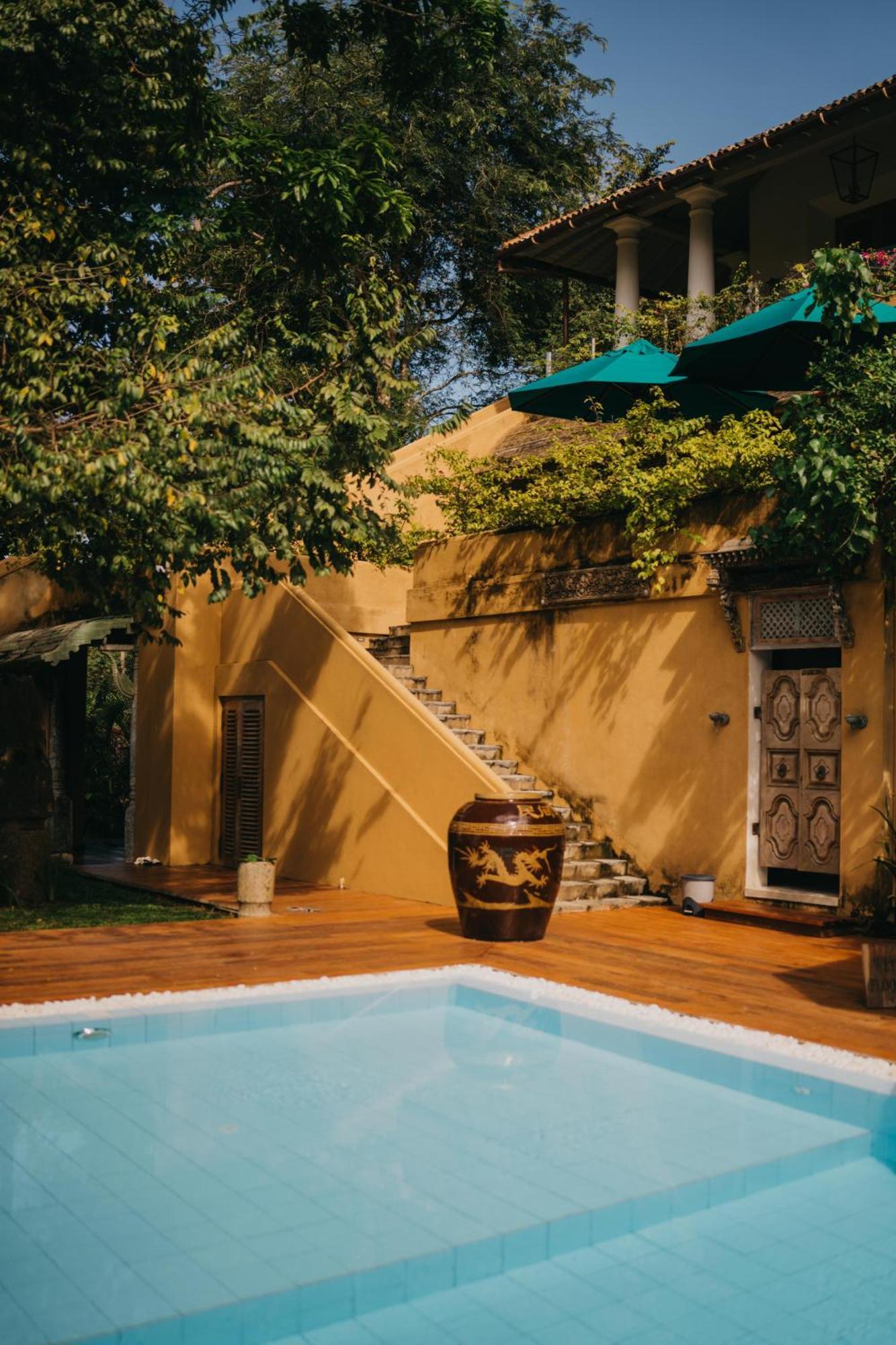 Villa Space Unawatuna Bagian luar foto